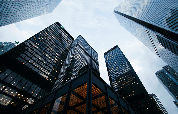 Banking & Fintech